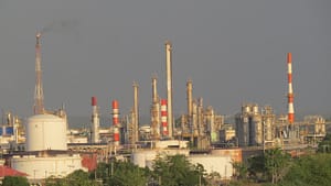 oil refinary