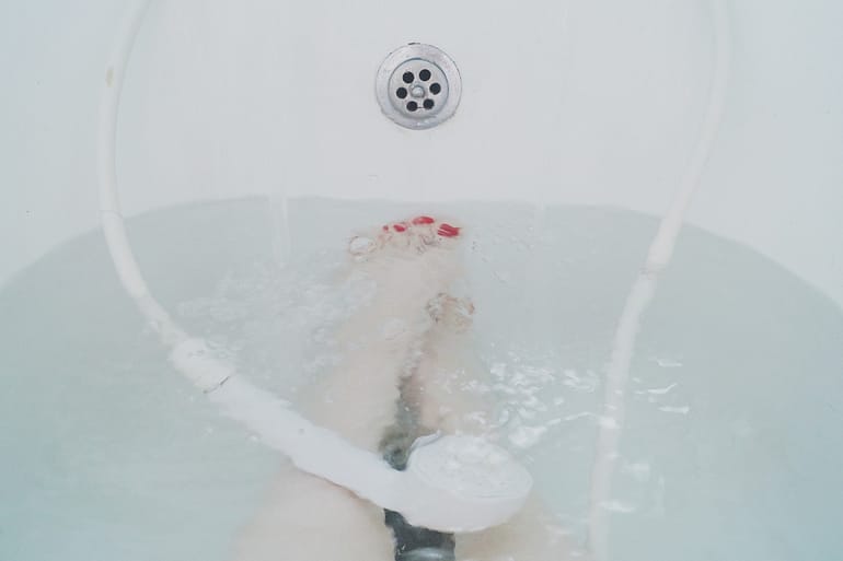 bathtub 